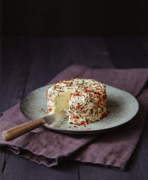 Photo de fromage vegan aux deux poivres